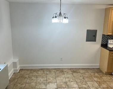 5601 Parker House Terrace - Photo Thumbnail 3