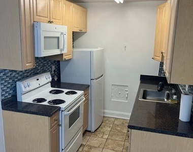 5601 Parker House Terrace - Photo Thumbnail 5