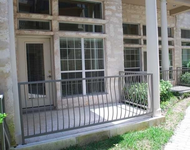 2918 Ranch Road 620 Rd - Photo Thumbnail 6