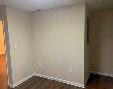 2429 Thompson Mill Road - Photo Thumbnail 7