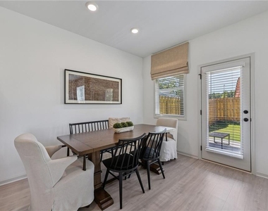 180 Hensley Park Lane - Photo Thumbnail 8