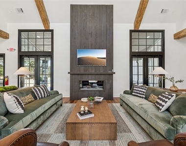 180 Hensley Park Lane - Photo Thumbnail 44