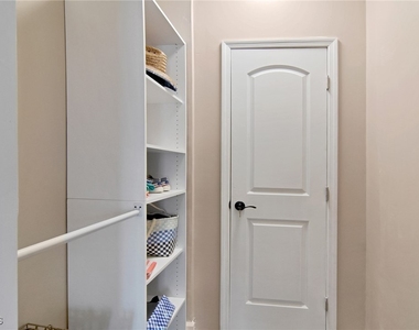 3103 Harpoon Lane - Photo Thumbnail 11