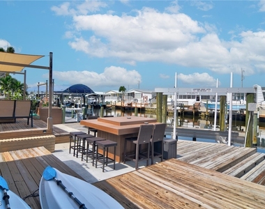 3103 Harpoon Lane - Photo Thumbnail 38