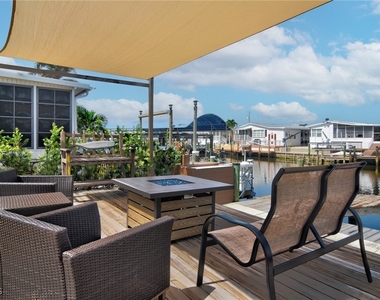 3103 Harpoon Lane - Photo Thumbnail 3