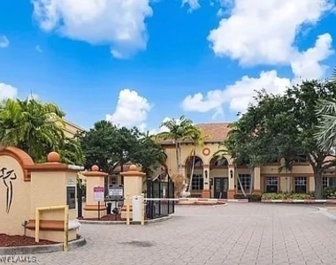 7905 Preserve Circle - Photo Thumbnail 24