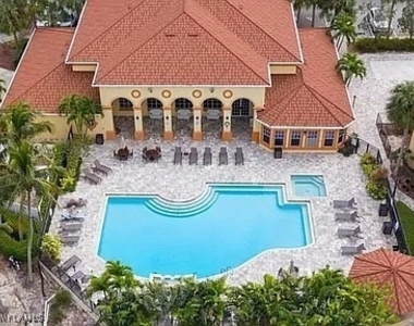 7905 Preserve Circle - Photo Thumbnail 1