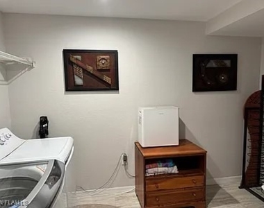 7905 Preserve Circle - Photo Thumbnail 14