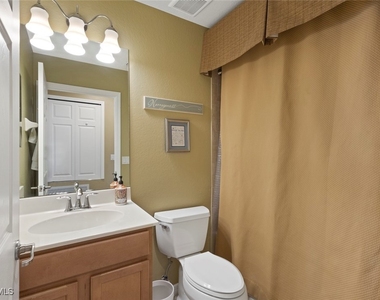 10337 Heritage Bay Boulevard - Photo Thumbnail 8