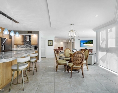 4041 Gulf Shore Boulevard N - Photo Thumbnail 12