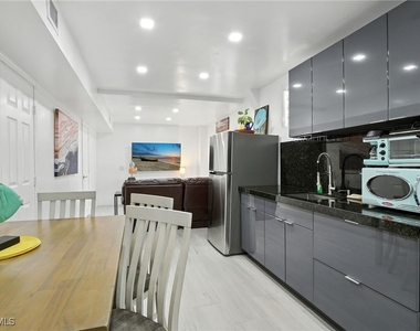 936 Panther Creek Lane - Photo Thumbnail 1