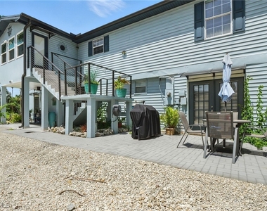936 Panther Creek Lane - Photo Thumbnail 11