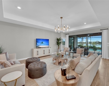 18336 Parksville Drive - Photo Thumbnail 3