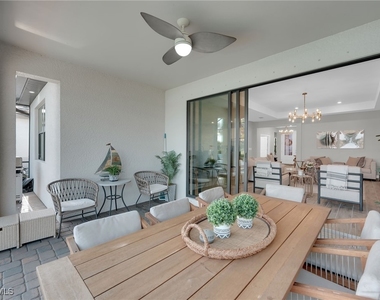 18336 Parksville Drive - Photo Thumbnail 2