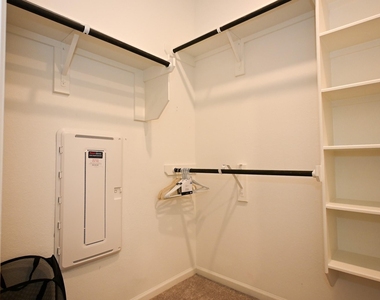 3057 Pensacola Drive - Photo Thumbnail 11