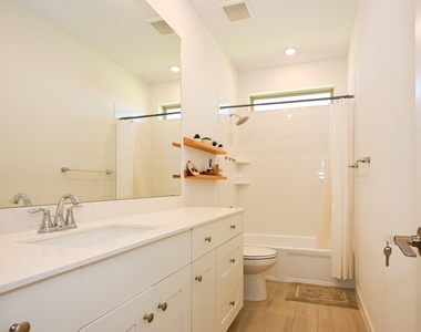 3057 Pensacola Drive - Photo Thumbnail 28