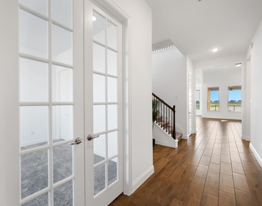 2060 Terra Rose Drive - Photo Thumbnail 7