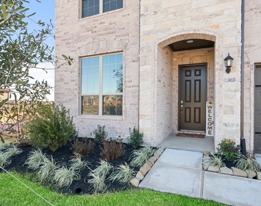 2060 Terra Rose Drive - Photo Thumbnail 6