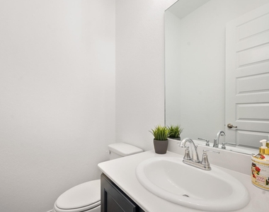 2060 Terra Rose Drive - Photo Thumbnail 31