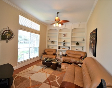 5303 Fenwick Way Court - Photo Thumbnail 5