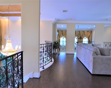 5303 Fenwick Way Court - Photo Thumbnail 34