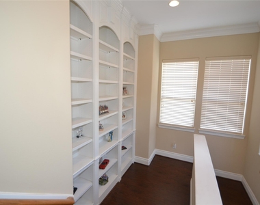 5303 Fenwick Way Court - Photo Thumbnail 33