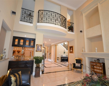 5303 Fenwick Way Court - Photo Thumbnail 4