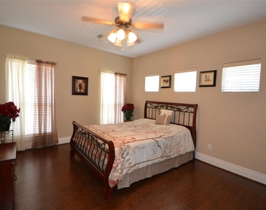 5303 Fenwick Way Court - Photo Thumbnail 30