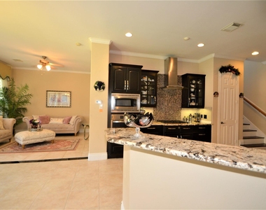 5303 Fenwick Way Court - Photo Thumbnail 18