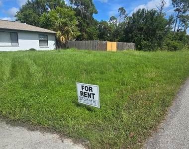 5498 Montego Lane - Photo Thumbnail 2
