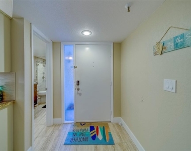 17980 Gulf Boulevard - Photo Thumbnail 3