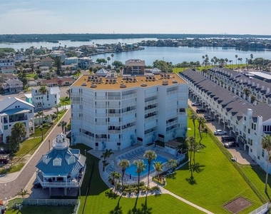 17980 Gulf Boulevard - Photo Thumbnail 50