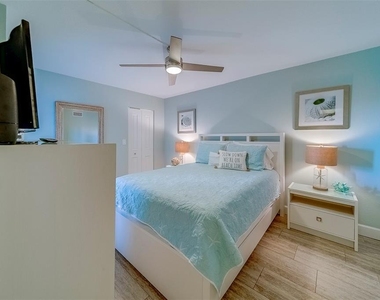 17980 Gulf Boulevard - Photo Thumbnail 29