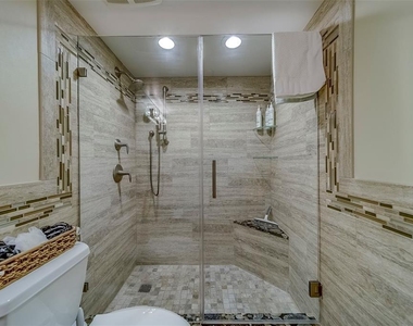 17980 Gulf Boulevard - Photo Thumbnail 34