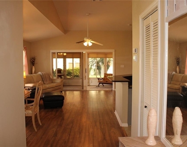 3115 Live Oak Lane - Photo Thumbnail 18