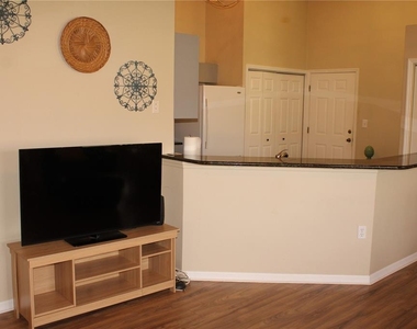 3115 Live Oak Lane - Photo Thumbnail 16