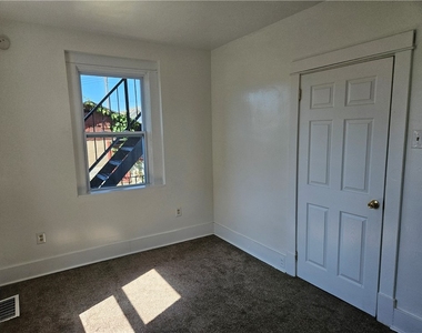 1310 Brinton Ave - Photo Thumbnail 12