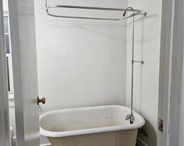 1310 Brinton Ave - Photo Thumbnail 17