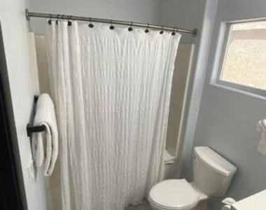 7192 Shimmering Avenue - Photo Thumbnail 3