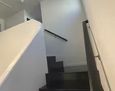 7192 Shimmering Avenue - Photo Thumbnail 24