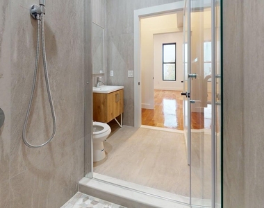 1198 Greene Avenue #1 - Photo Thumbnail 15