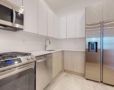 1198 Greene Avenue #1 - Photo Thumbnail 6