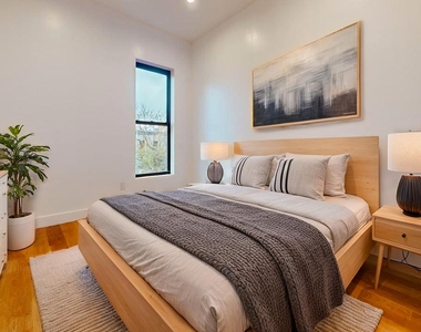 1198 Greene Avenue #1 - Photo Thumbnail 7