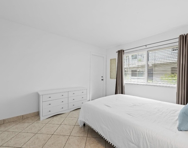 1000 Se 15th Street - Photo Thumbnail 8