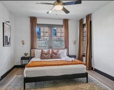 4717 Gaston Avenue - Photo Thumbnail 6