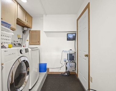 1005 Ocean Drive - Photo Thumbnail 39