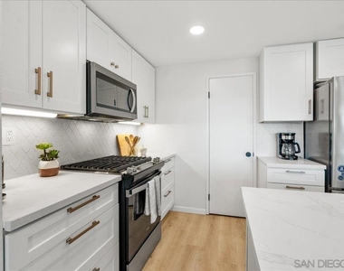 7039 Camino Pacheco - Photo Thumbnail 5