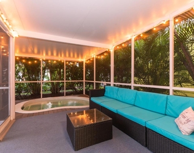 4041 Ne Breakwater Drive - Photo Thumbnail 24
