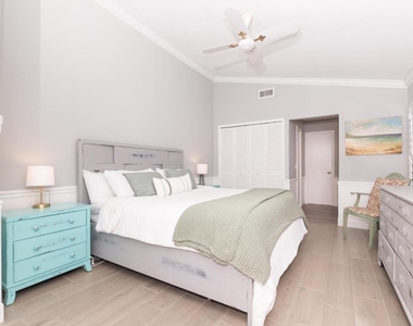 4041 Ne Breakwater Drive - Photo Thumbnail 12