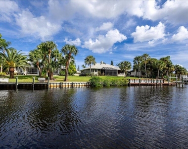 1947 Nw Palmetto Terrace - Photo Thumbnail 50